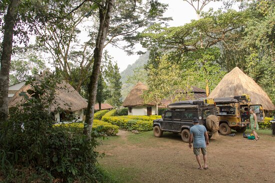  Buhoma Community Rest Camp.
